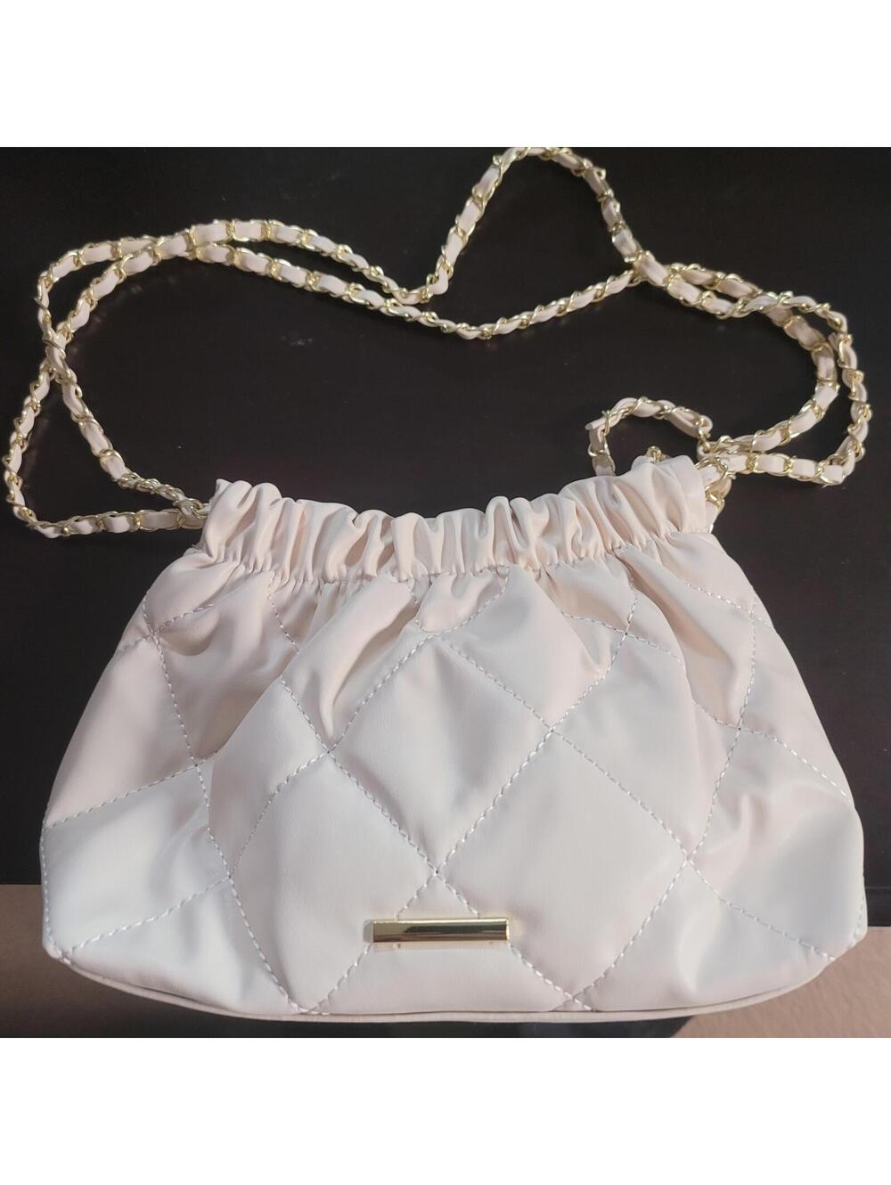 Quilted Beige Crossbody Bag with Gold Chain Strap